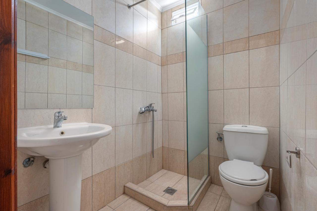 Adonis Hotel Пефкохори Экстерьер фото