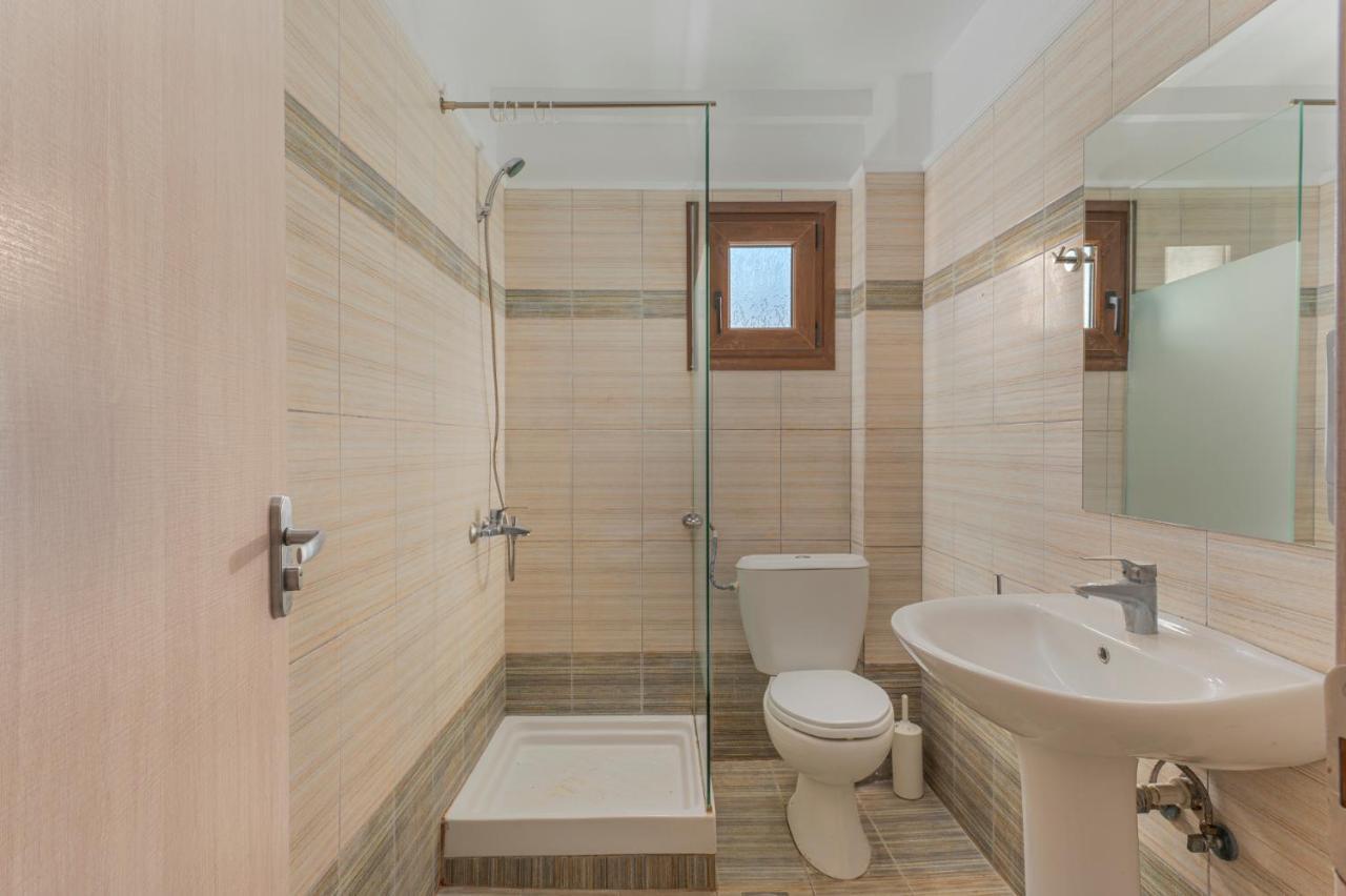 Adonis Hotel Пефкохори Экстерьер фото