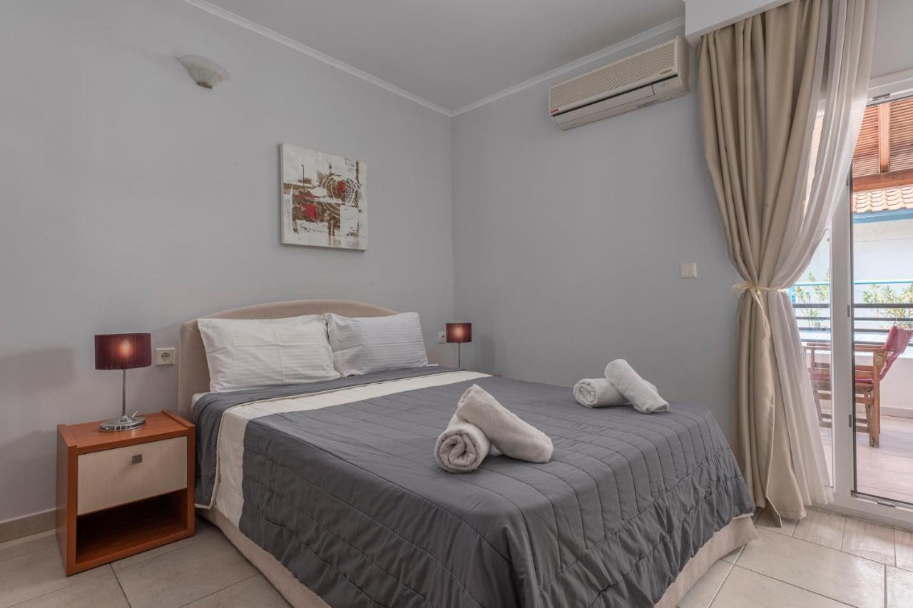 Adonis Hotel Пефкохори Номер фото